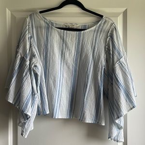 Flowy linen blend top